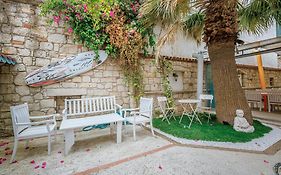 Erendira Hotel - Special Category